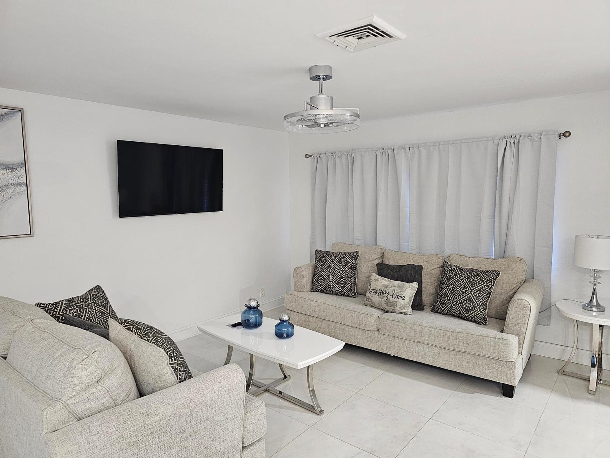 Sunny Goldie Lauderdale Lakes Dış mekan fotoğraf